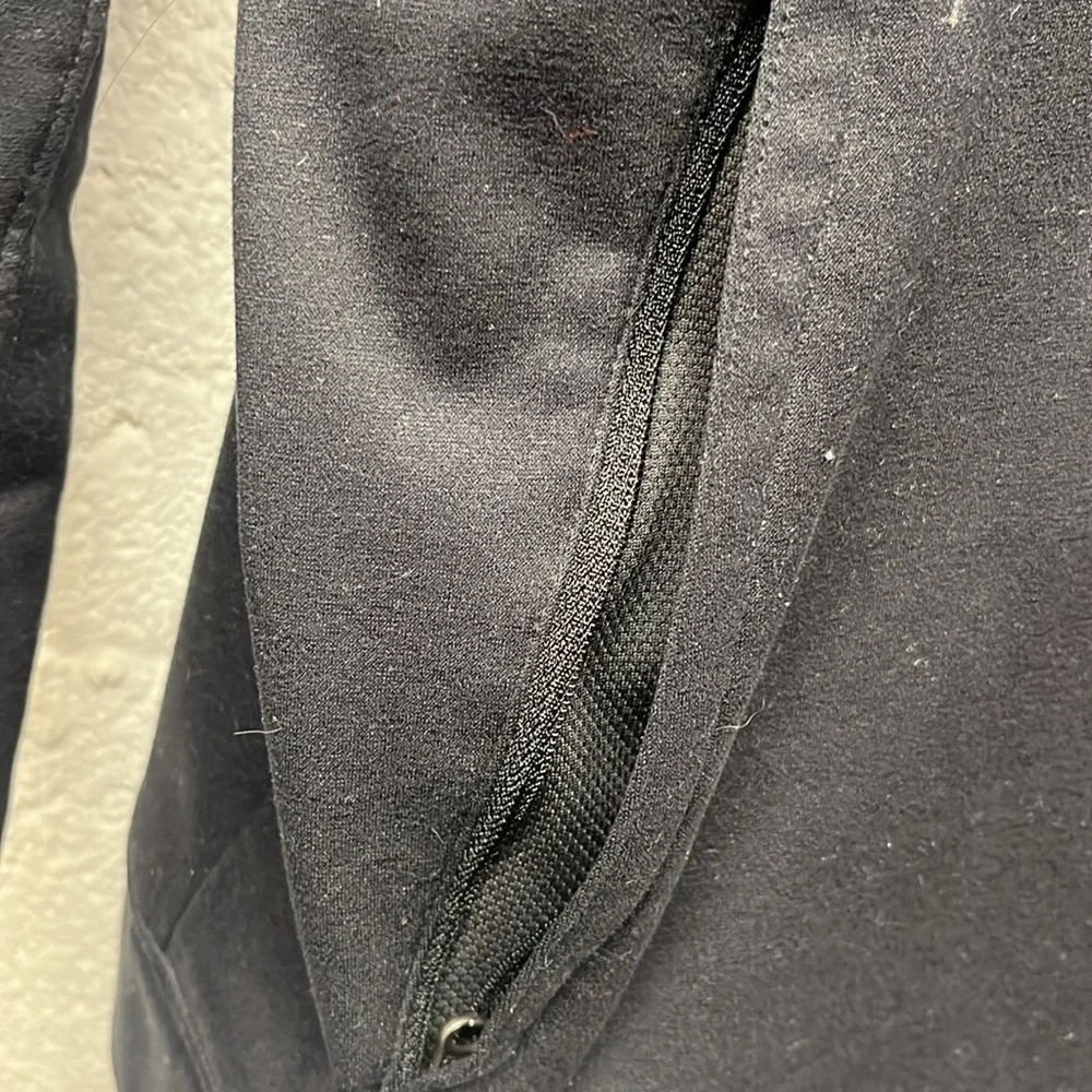 The North Face Men’s Full Zip Up Hoodie Size large Black Grey